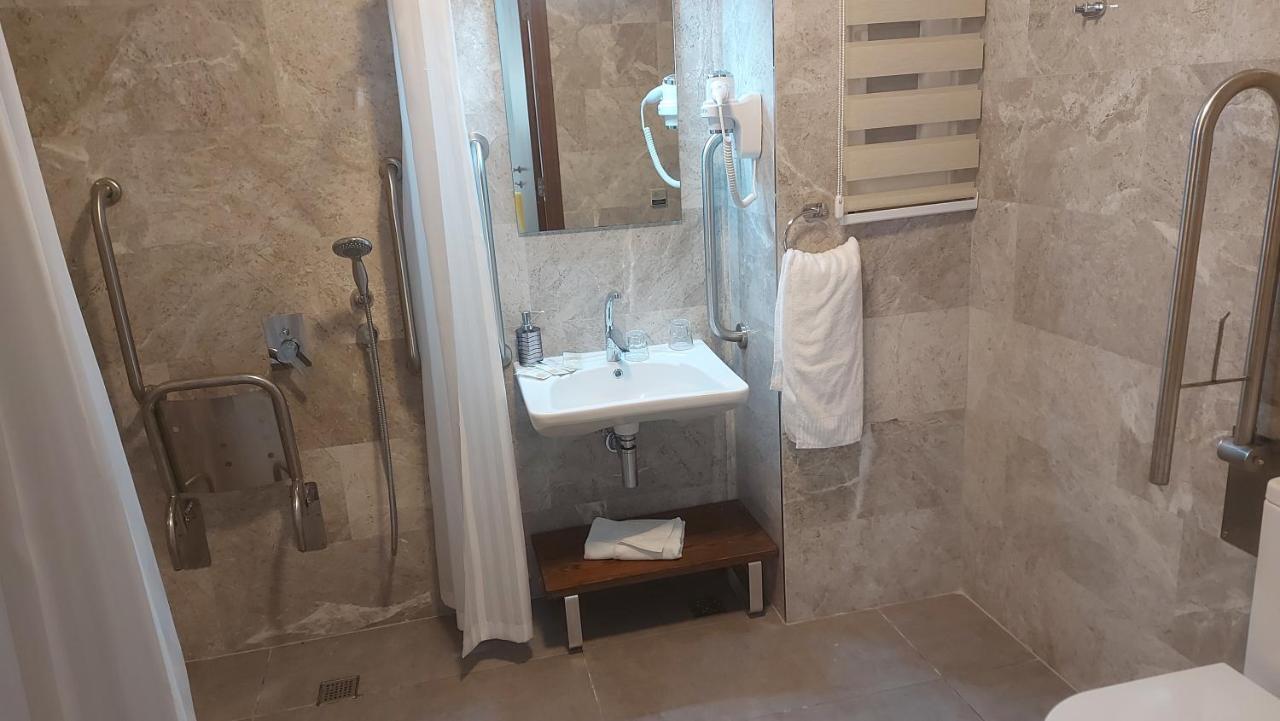 Antoniel Hotel